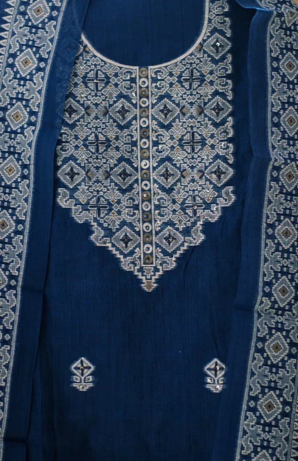Maa N Mee Indigo Blue Chikankari Style Embroidered Kurta Set - Image 3