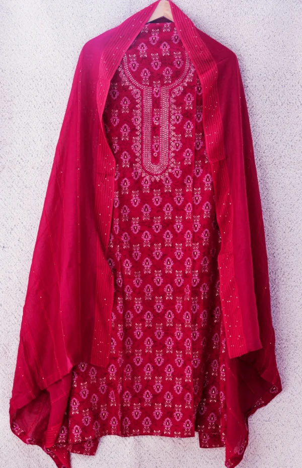 Maa N Mee Maroon Printed & Embroidered Kurta Set - Image 3