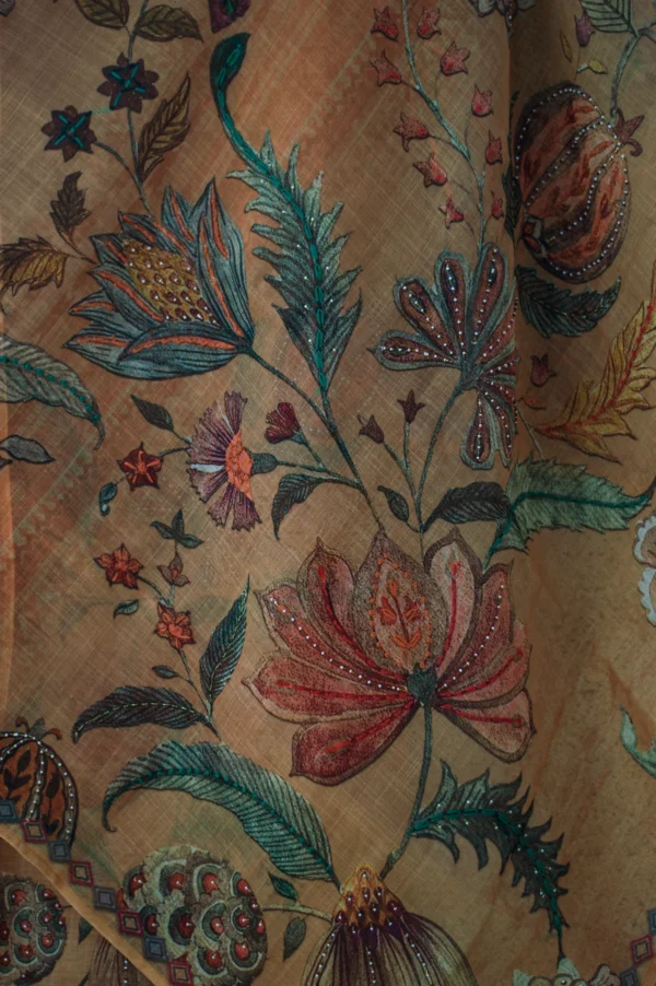 Maa N Mee Beige Kalamkari Style Printed Kurta Set - Image 5