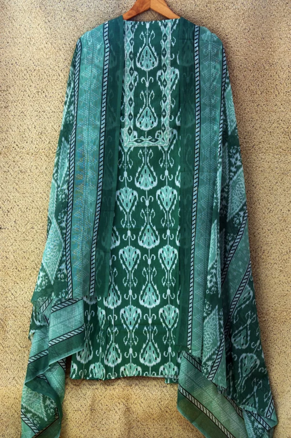 Maa N Mee Emerald Ikat Print Kurta Set with Dupatta - Image 2