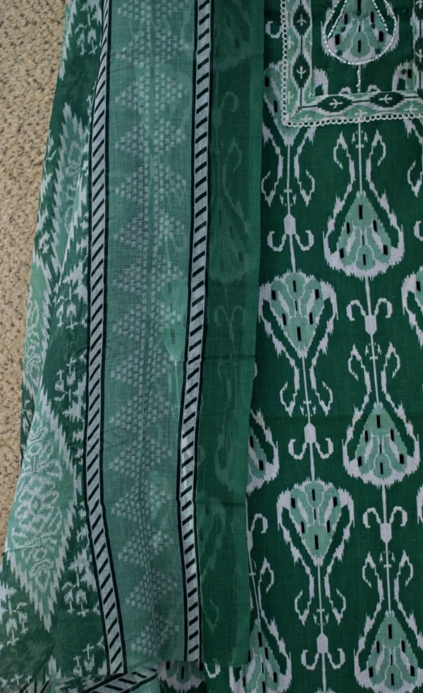 Maa N Mee Emerald Ikat Print Kurta Set with Dupatta - Image 3