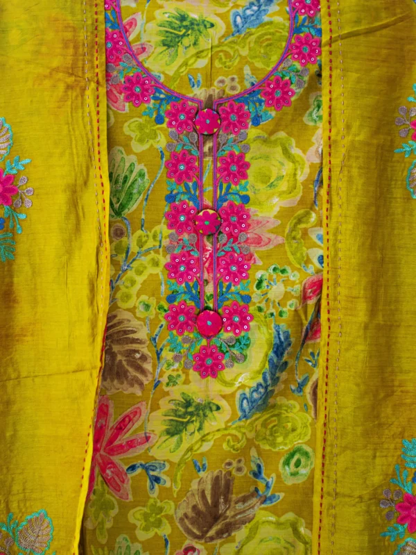Maa N Mee Mustard Floral Print & Embroidered Kurta Set - Image 4