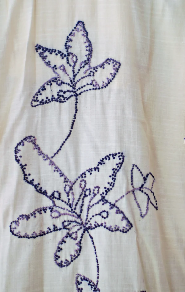 Maa N Mee Off-White & Purple Kantha-Inspired Embroidered Kurti - Image 4