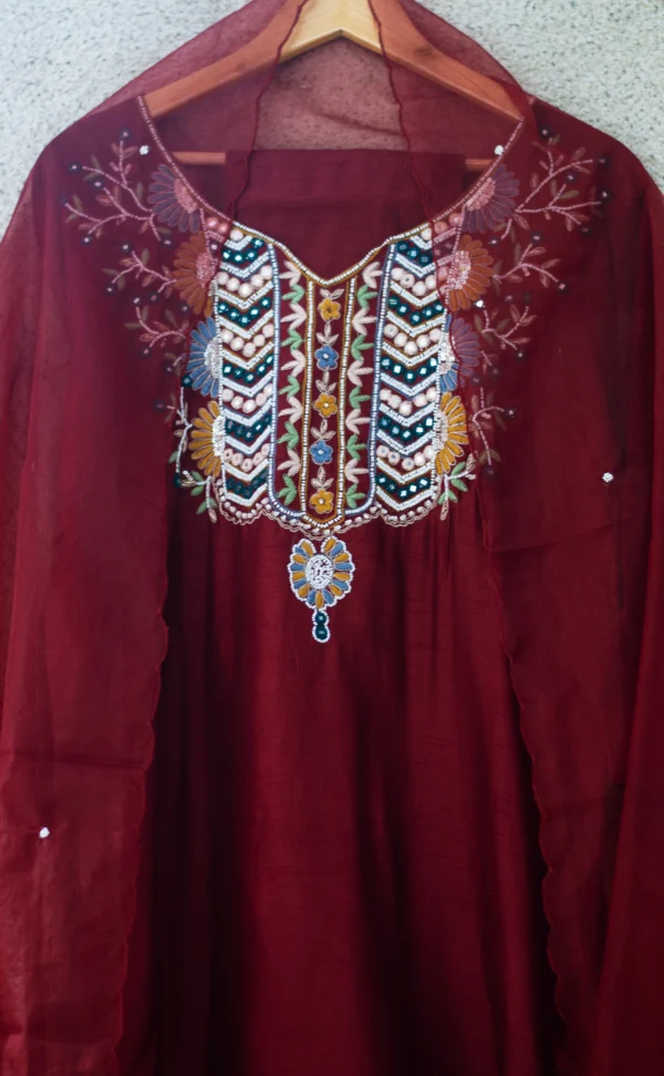 Maa N Mee Maroon Embroidered Kaftan-Style Kurti Set - Image 2