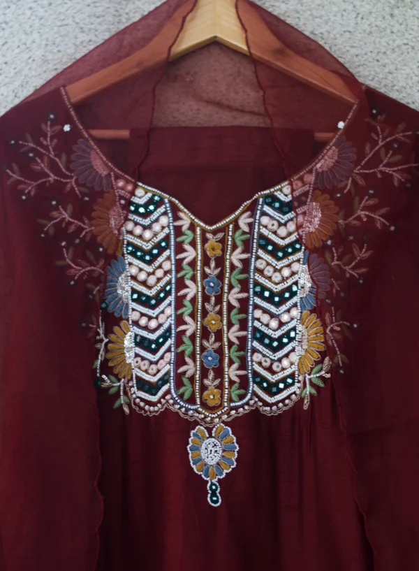 Maa N Mee Maroon Embroidered Kaftan-Style Kurti Set - Image 4