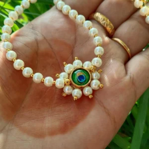 ShreeDa Mayur Pearl Kolhapuri Choker