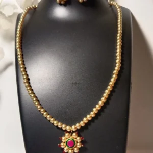 ShreeDa Traditional Gold Pearl Pendant Necklace Set