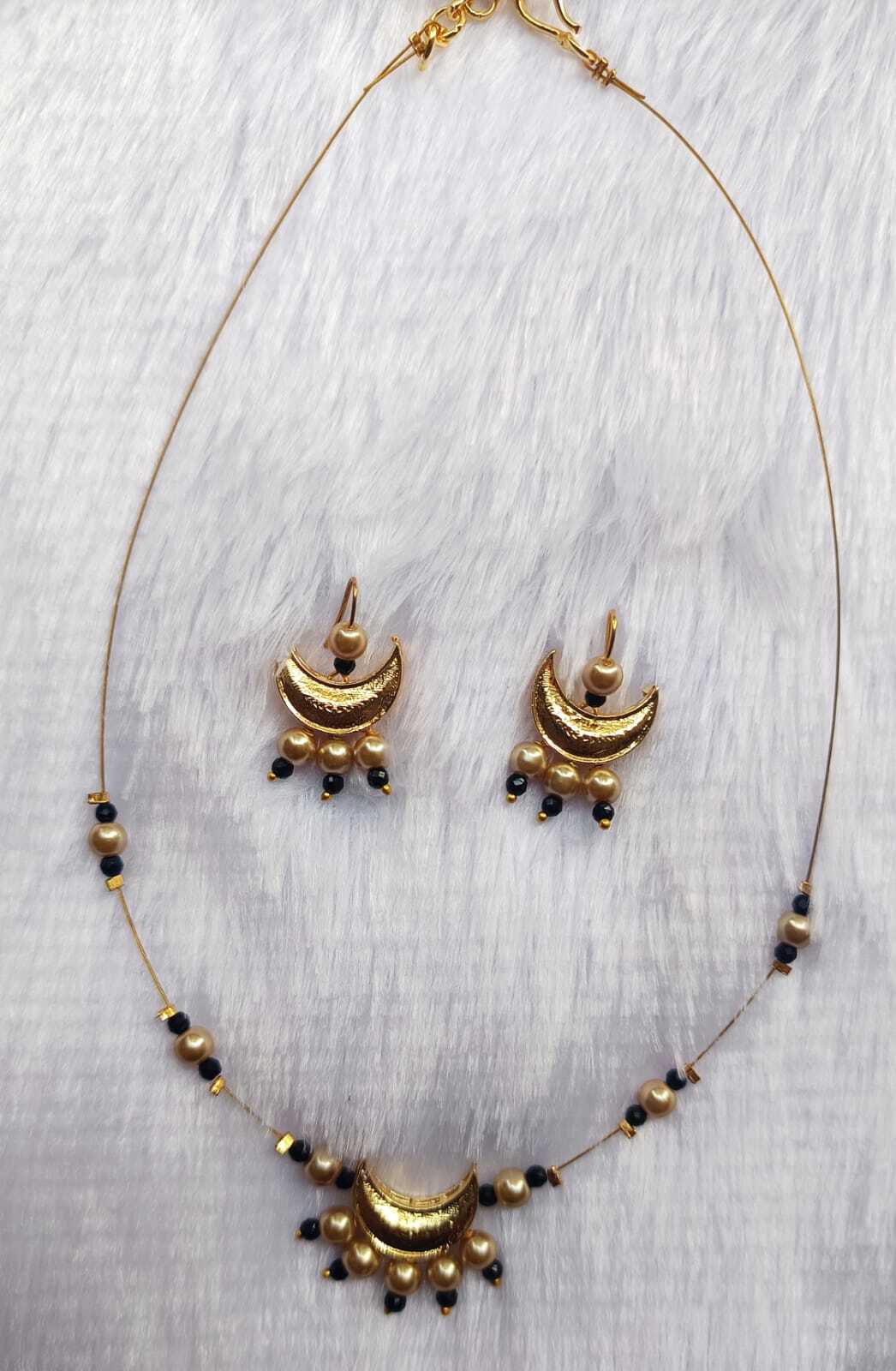 Chandrika Pearl Mangalsutra Set - Image 3