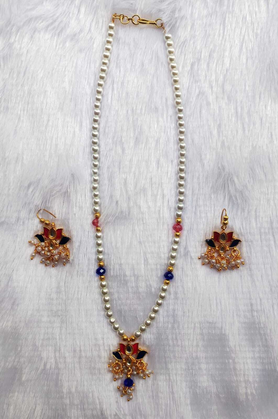 ShreeDa Kamalini Pearl Necklace Set