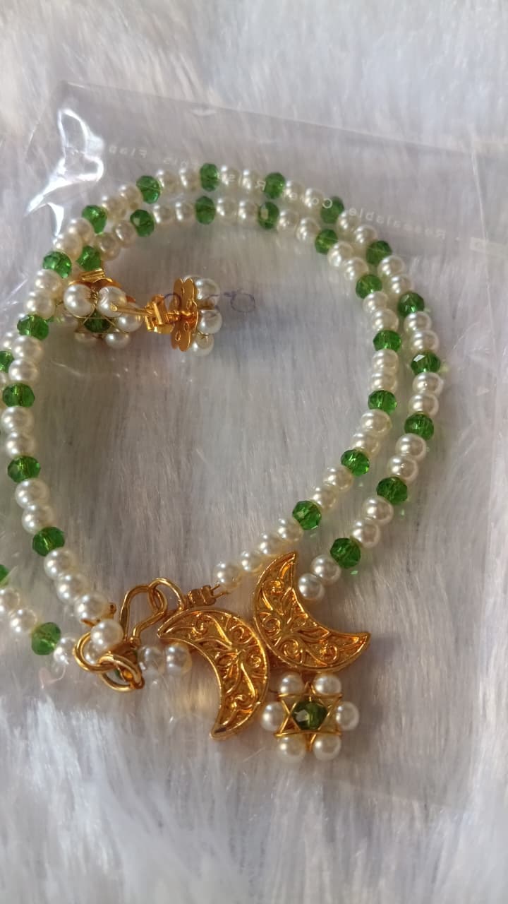 Noor Crescent Collection – Handmade Pearl & Crystal Set