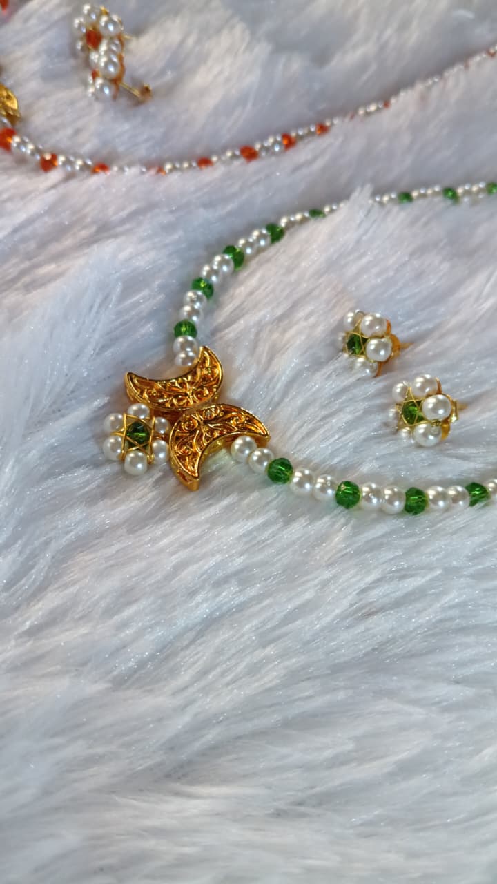 Noor Crescent Collection – Handmade Pearl & Crystal Set - Image 2